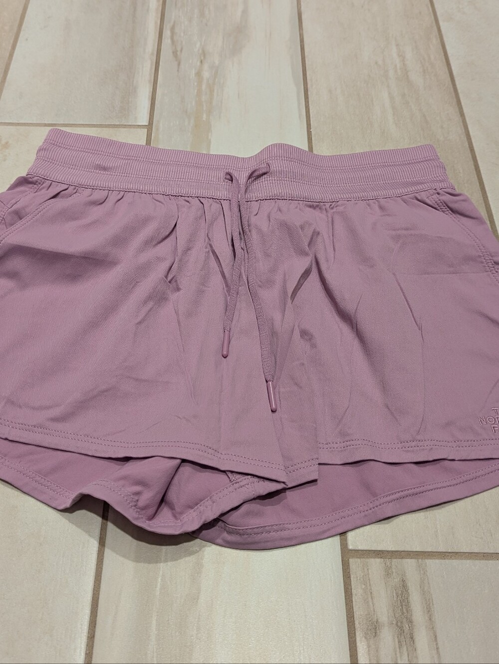 The North Face Aphrodite Shorts M Like New